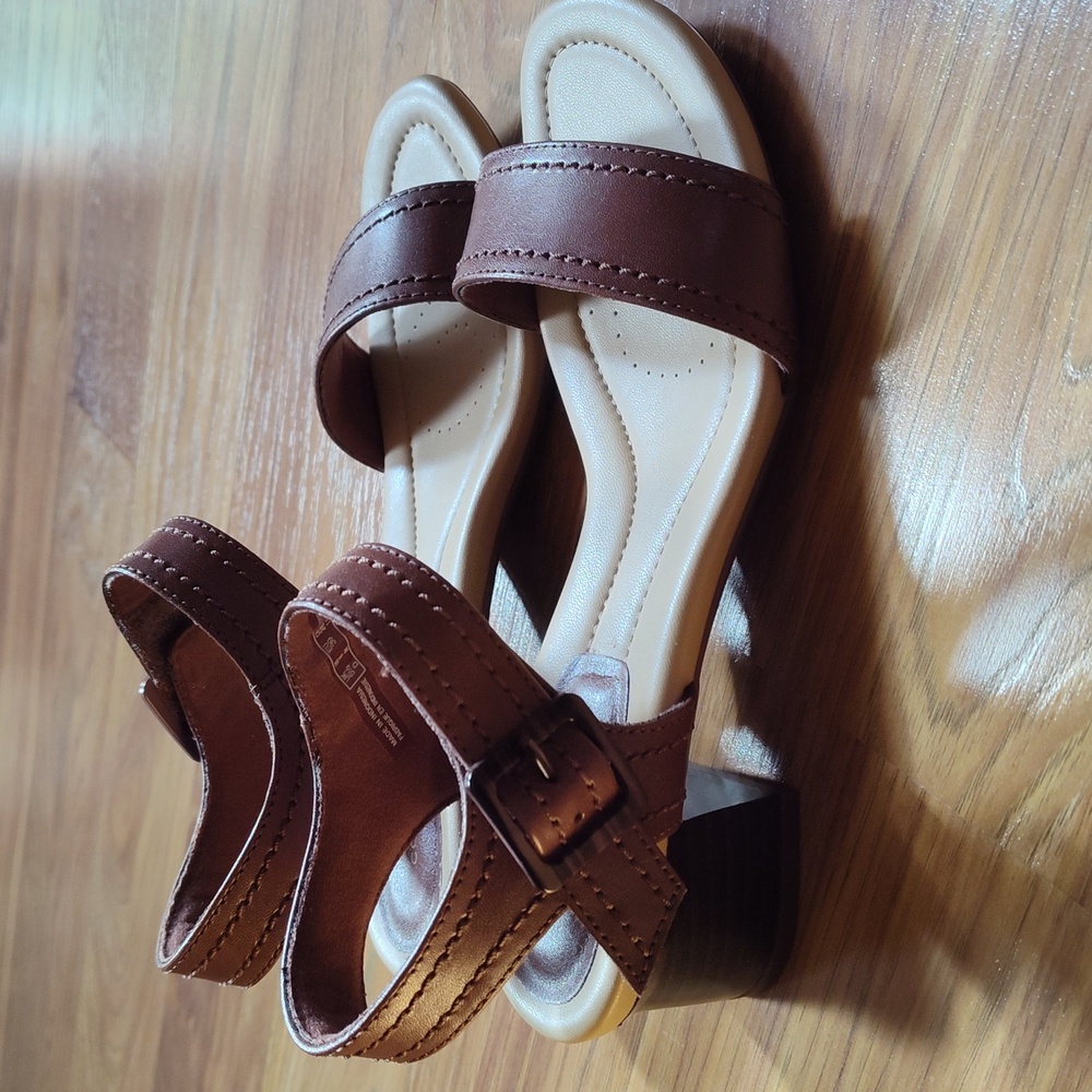 Clarks Leather Heeled Sandals - Desirae Coast